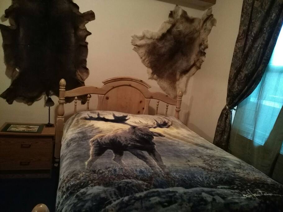 Queen size bed