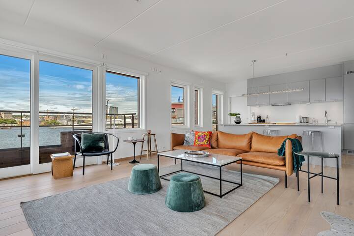 Pir 2-Exclusive Apartment gallery image 3