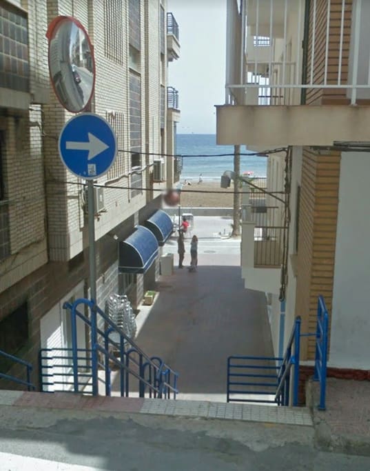 calle donde se encuentra el piso