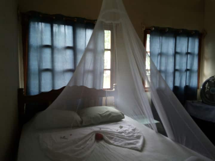 საძინებელი 2