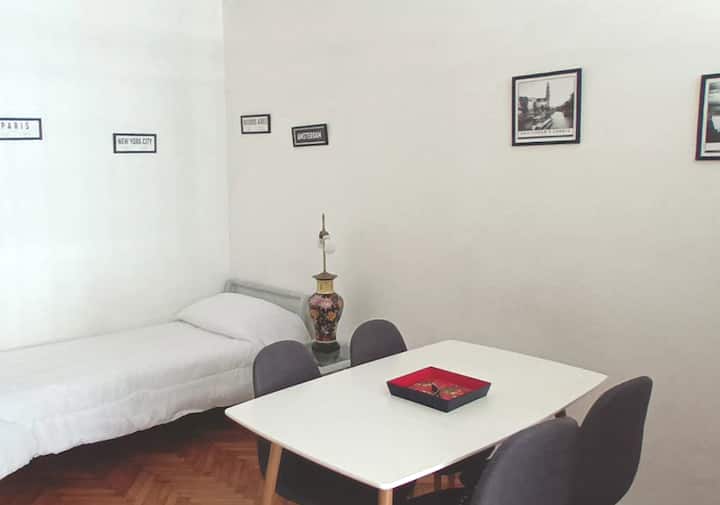 One-bedroom apartment in Recoleta