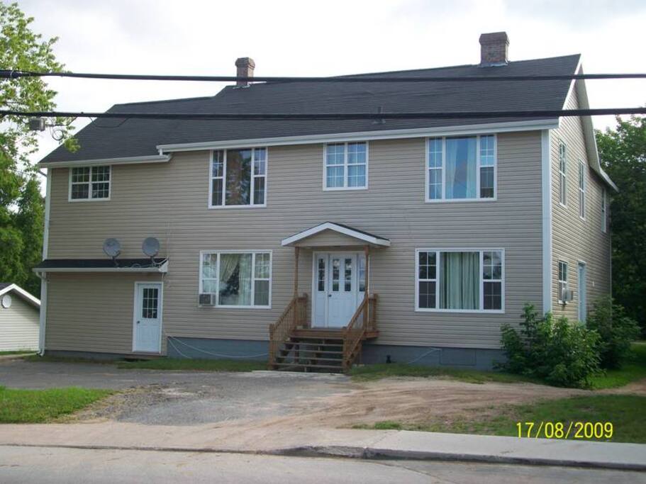 Westwood Suite' 1 bedroom with a view Apartments for Rent in Deer