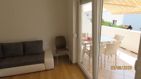 Top performing Airbnb: Miškovići: Pearl sea apartments by the sea. in Miškovići