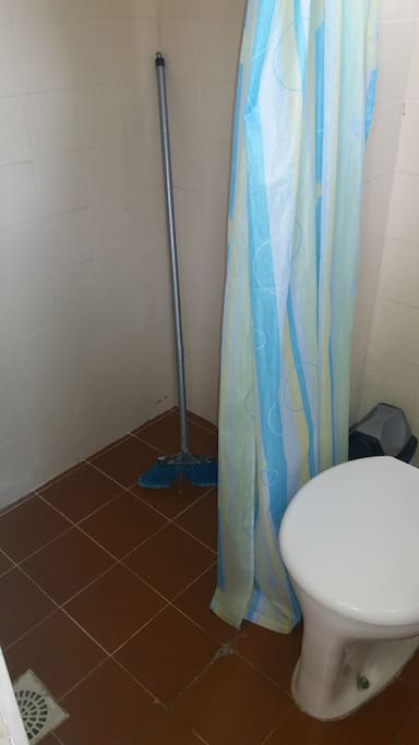 banheiro hóspedes