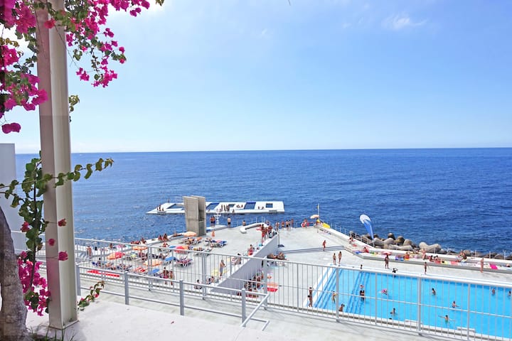 Apt Local à Nazaré Rdc·2ch ·Park.rue 1,5km Plage - Funchal