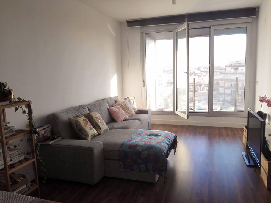 living room with exit to the balcony