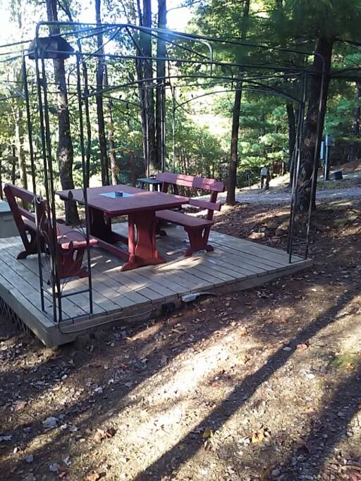 another view of the property
