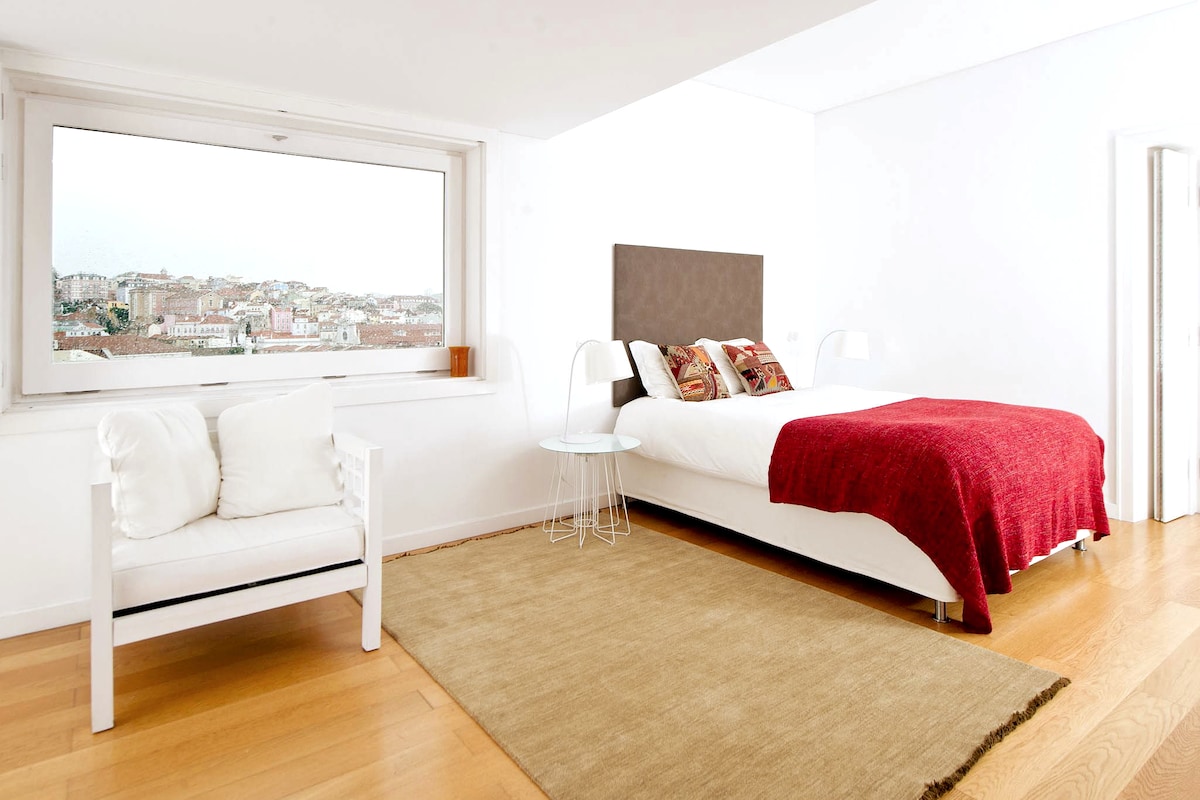 พักผ่อนท่ามกลางทุกสิ่งที่ลิสบอนนำเสนอได้
โอเอซิสที่มีวิวที่ไม่เหมือนใครและเดินไปได้ถึงทุกที่