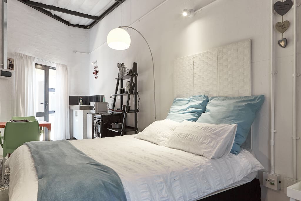 Double bed for two in the sleeping area.
