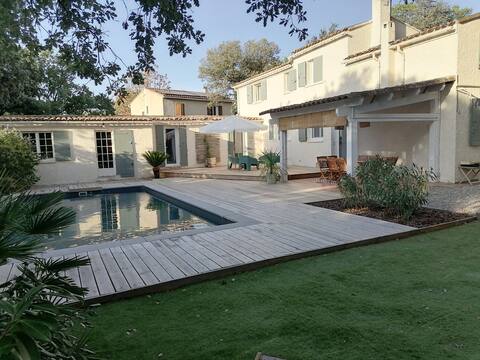 Very nice family home in Provence