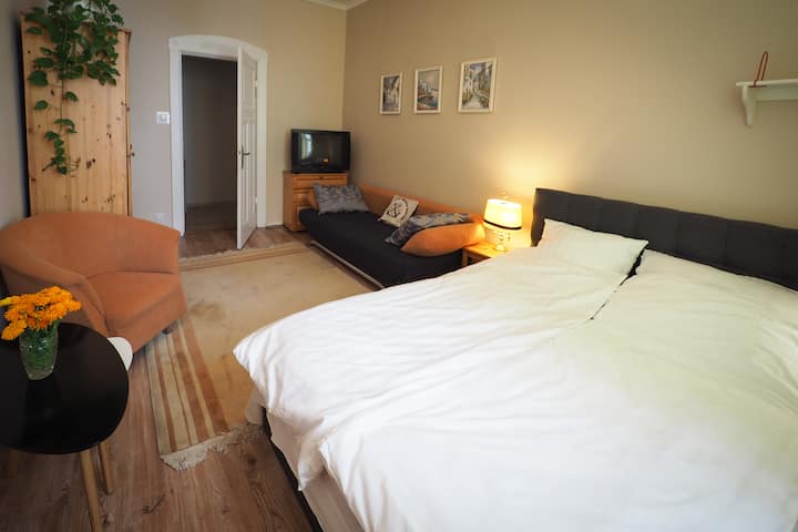 chumba cha kulala vitanda 2