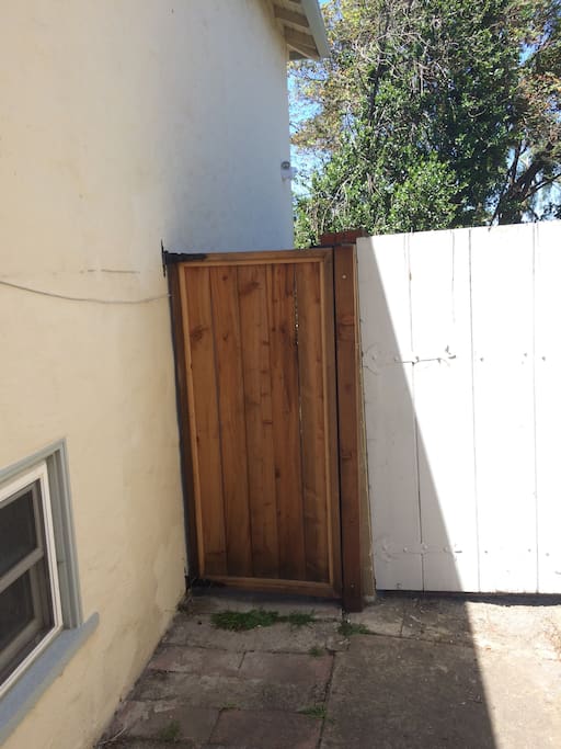 Gate to Back yard