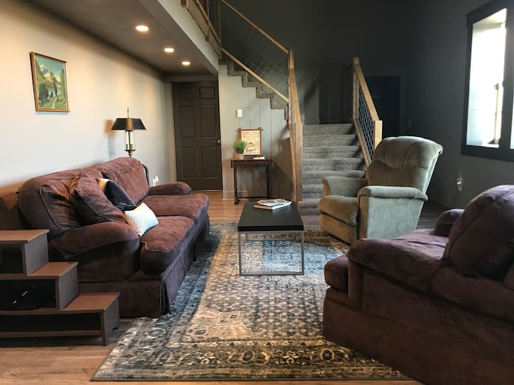 Surrounded by Salamonie State Park & Reservoir! Barns for Rent in