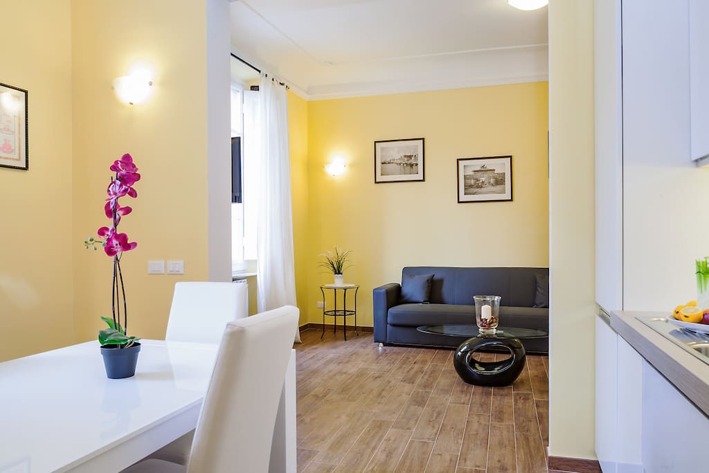 View from the equipped kitchen - on the left the dining table