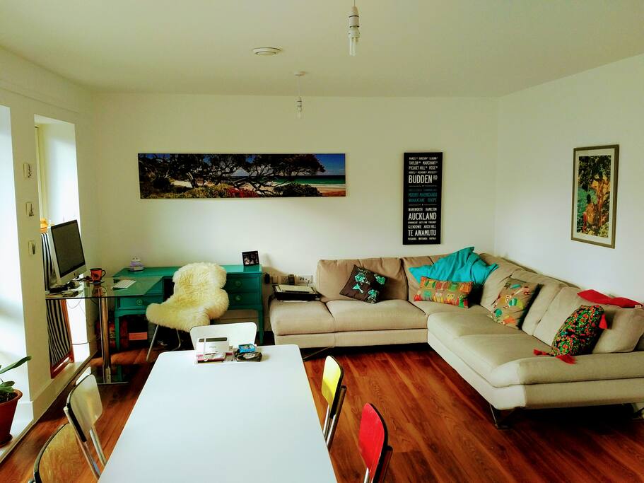 Huge sunfilled lounge