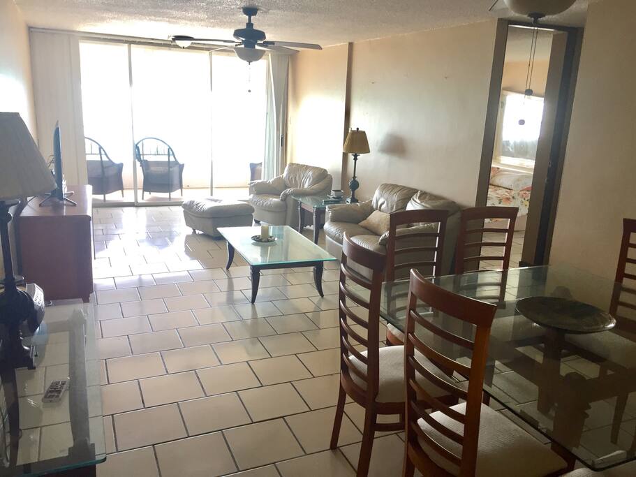 View from diningroom to livingroom