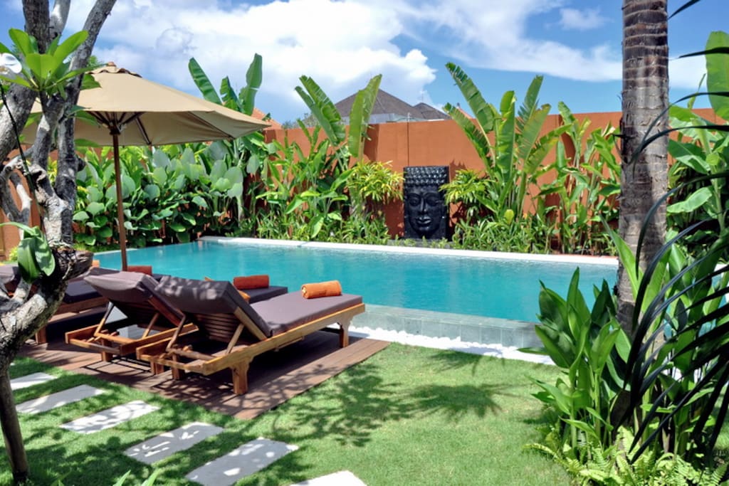 spacious Garden
