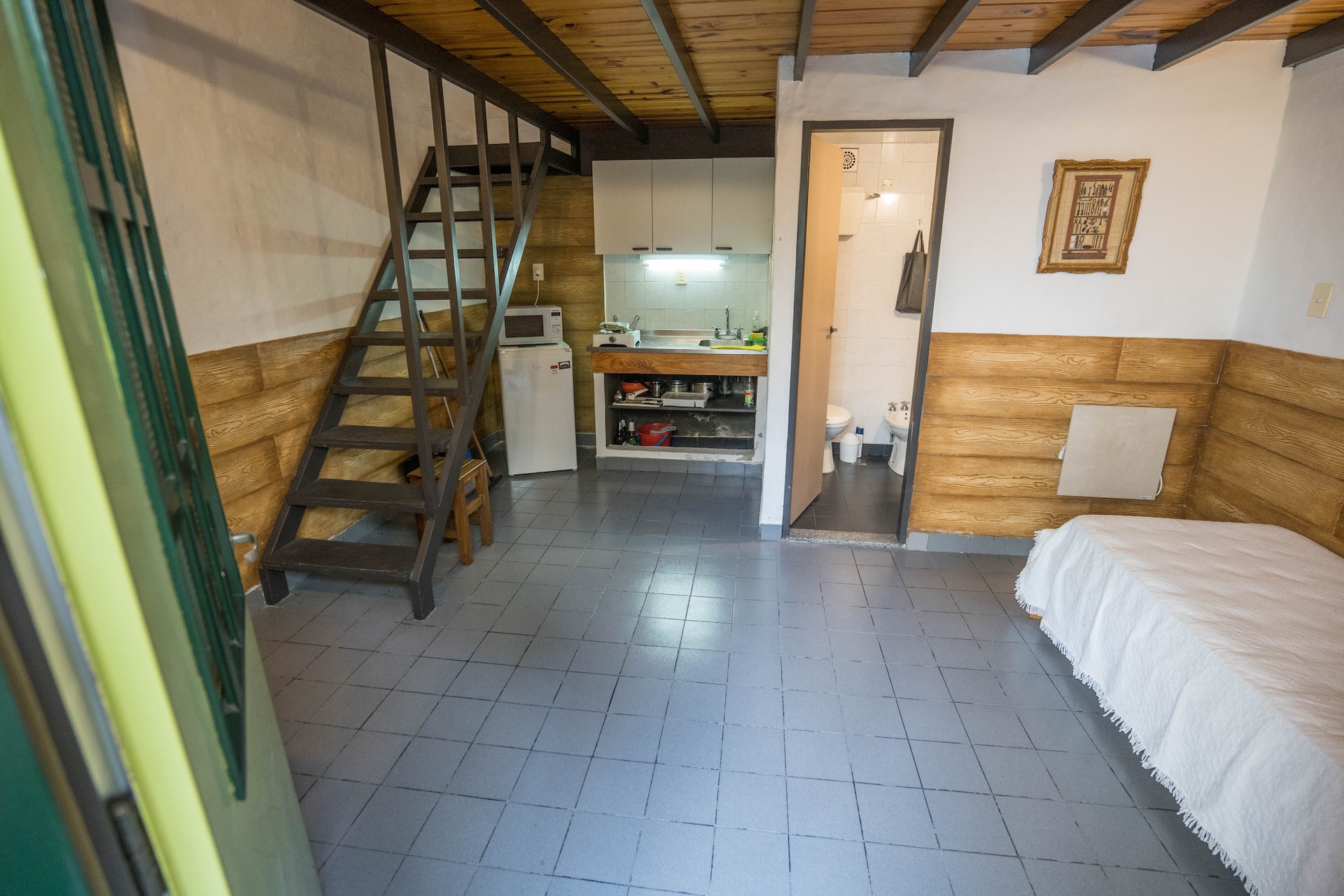 Refurbished two-floor loft apartment in Villa Crespo near Palermo