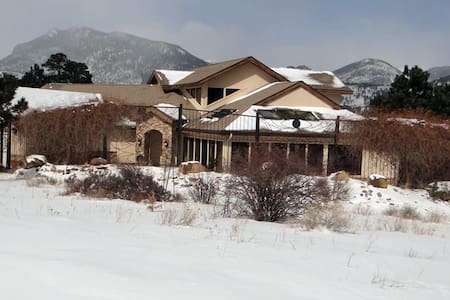 Estes Park Rocky Mountain Getaway No Cleaning Fee