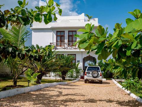 Hamia Z Villas-Only Entire Place. Book Villa No 4.