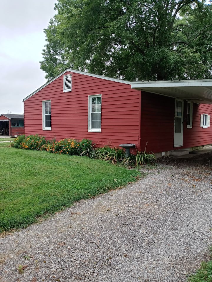 Breese Vacation Rentals & Homes Illinois, United States Airbnb