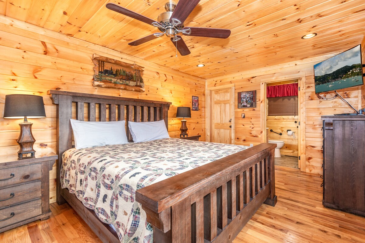 חדר שינה ראשי שני עם מזרן מיטת קינג סייז חדש 1/15/24