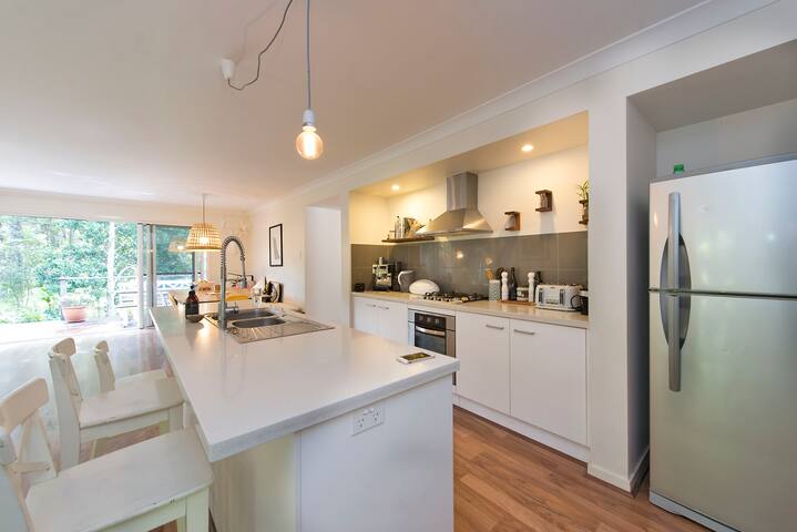 Beach style house gallery image 5