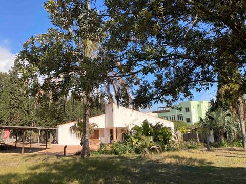 Casa Bru. Beautiful villa surrounded by large garden