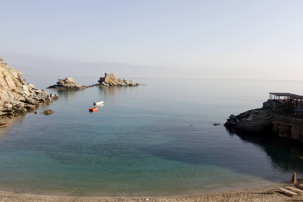 The peaceful sea from MADES... you can explore by swimming with your mask !!!