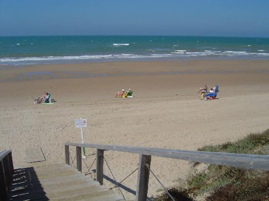 Acceso a la Playa