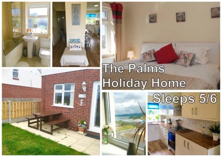 Cosy house close to Benllech beach. Houses for Rent in Benllech