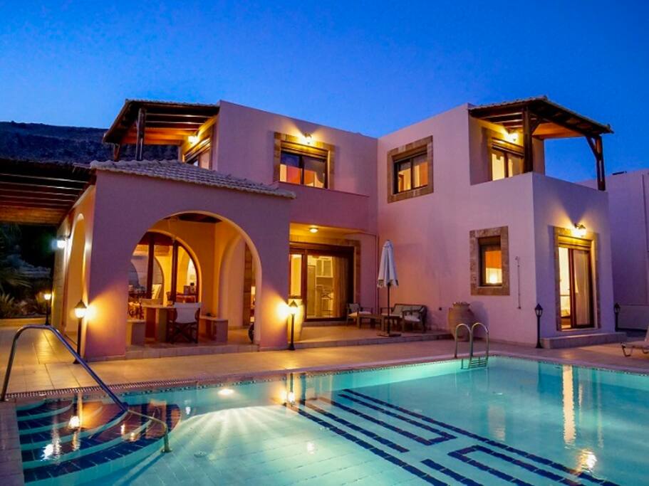 Villa Ioannis outside