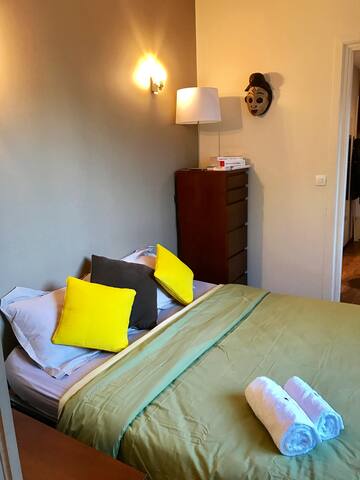 Studio  très calme au centre de Paris