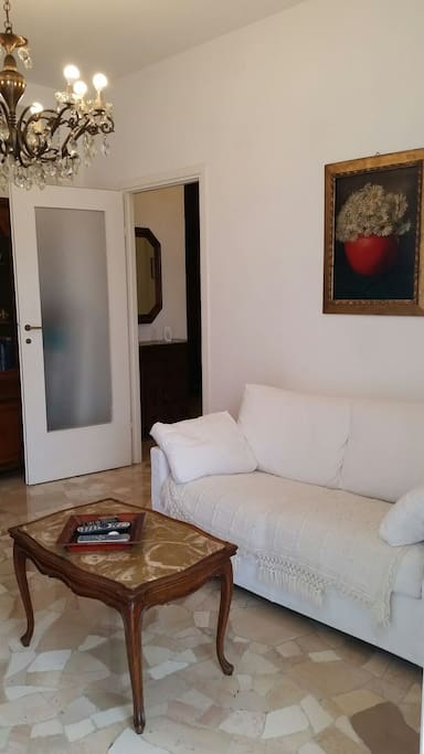 Sala e divano letto