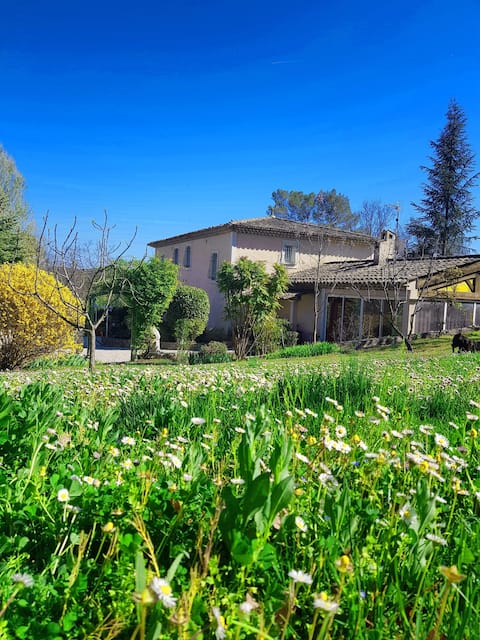 Bastide des Pins heated pool from 10/05-30/09