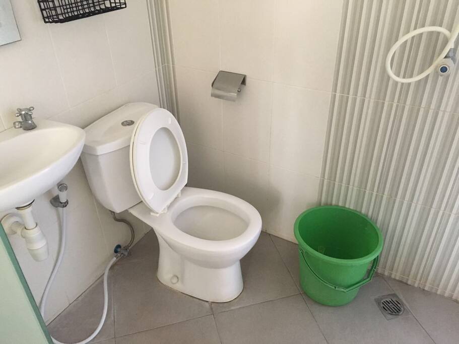 Kamar Mandi Dalam