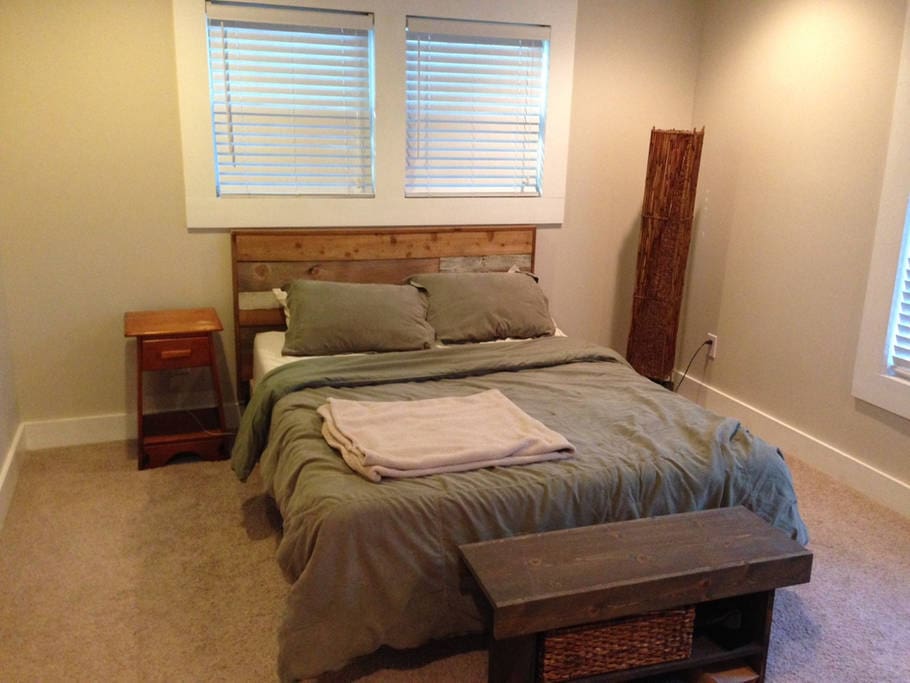 bedroom #1