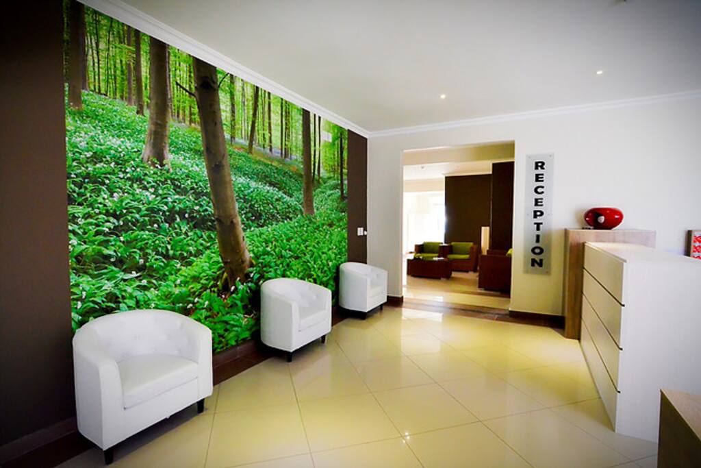41 on Market Lodge is a modern and luxurious lodge and offers stylish and comfortable accommodation in Vryburg for families, groups and business travelers. We strive to make your stay as comfortable and relaxing as possible.