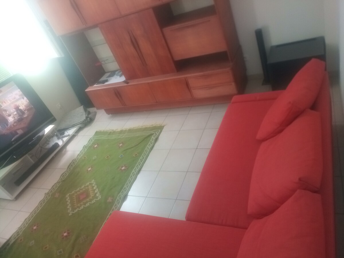 Propiedad de Airbnb exitosa: like a house, ground floor apartment en Marseille 14e Arrondissement