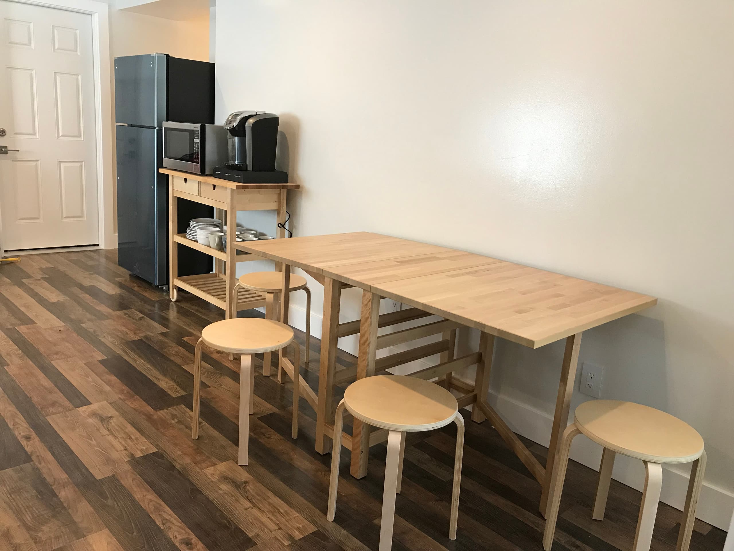 3BR 2BA no kitchen, $25/day parking option (<16ft) - Image 5