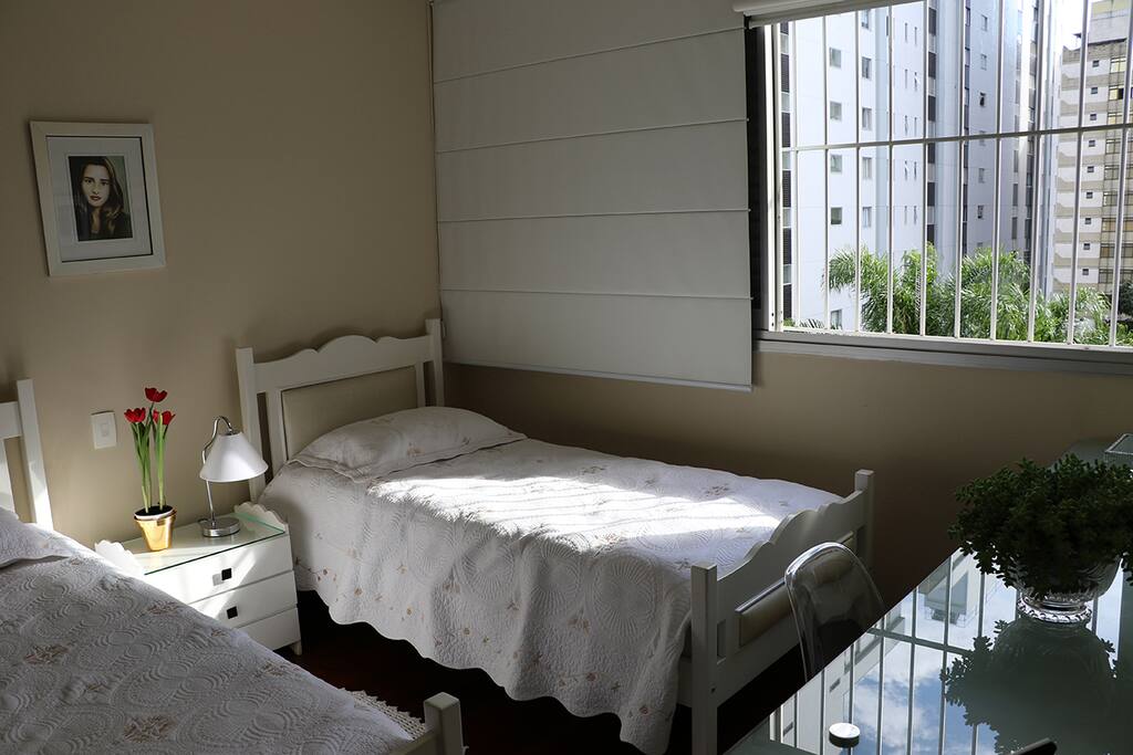 quarto com bancada