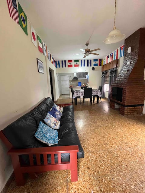 Successful Airbnb property: Casa Hotel Cactus 15 minutes from Ezeiza. in Partido De Esteban Echeverría