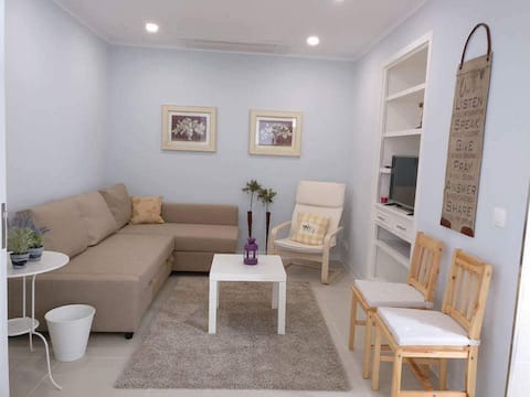 Long Beach Apartment - AL