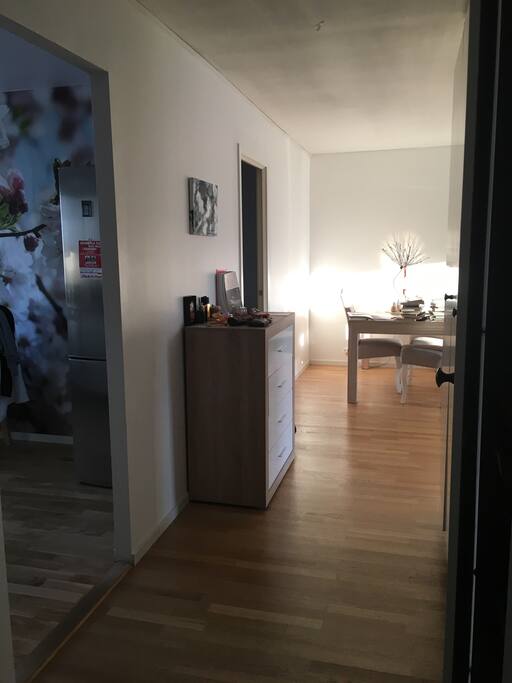 Hall och kök