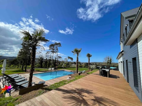 Villa with pool, sea and countryside views.