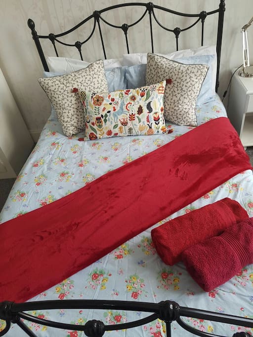 Double Bed