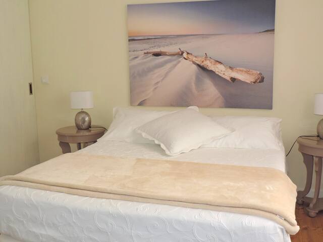 BLISS WHITE HOUSE—Casa Férias/Família gallery image 5