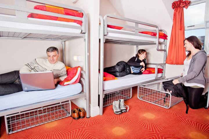 Bed in 6bed dorm at friendly city centre hostel