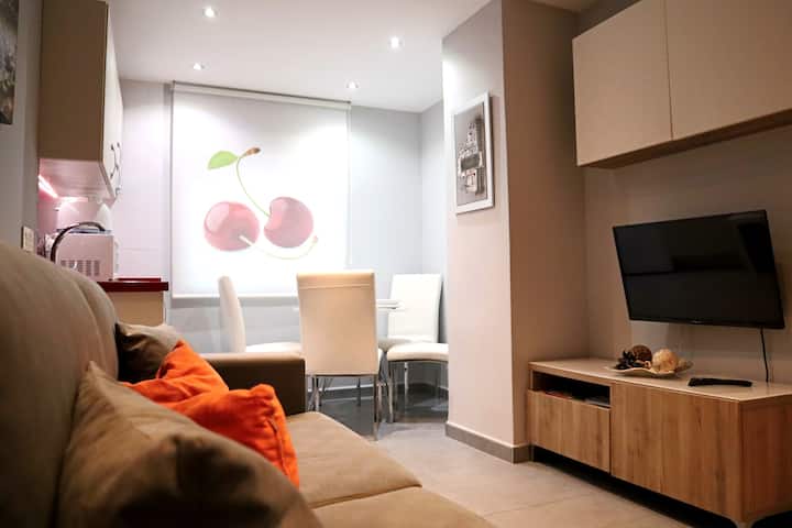 (Bb) Beach And Old Town! Great Location! - Málaga
