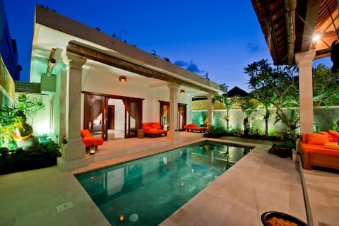 A Perfect 2BdRm in Seminyak's Heart